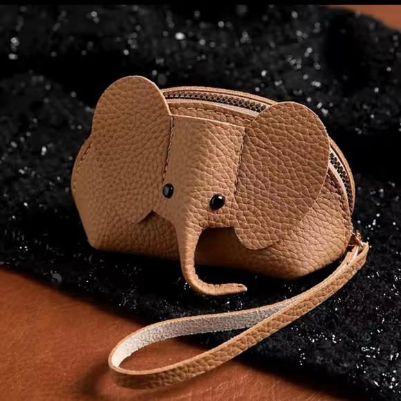 Vegan Leather  Wristlet - Picture 1 of 2